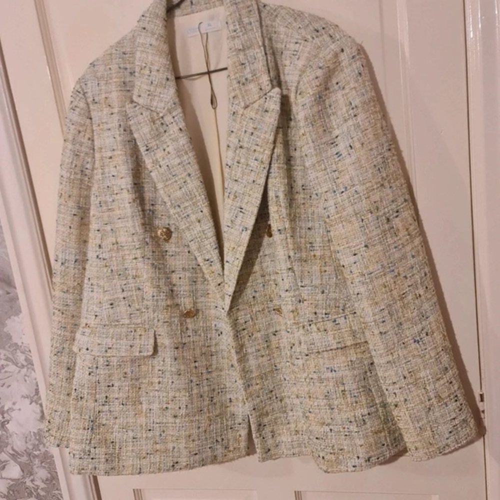 Primark Cream Tweed Blazer with Gold Buttons